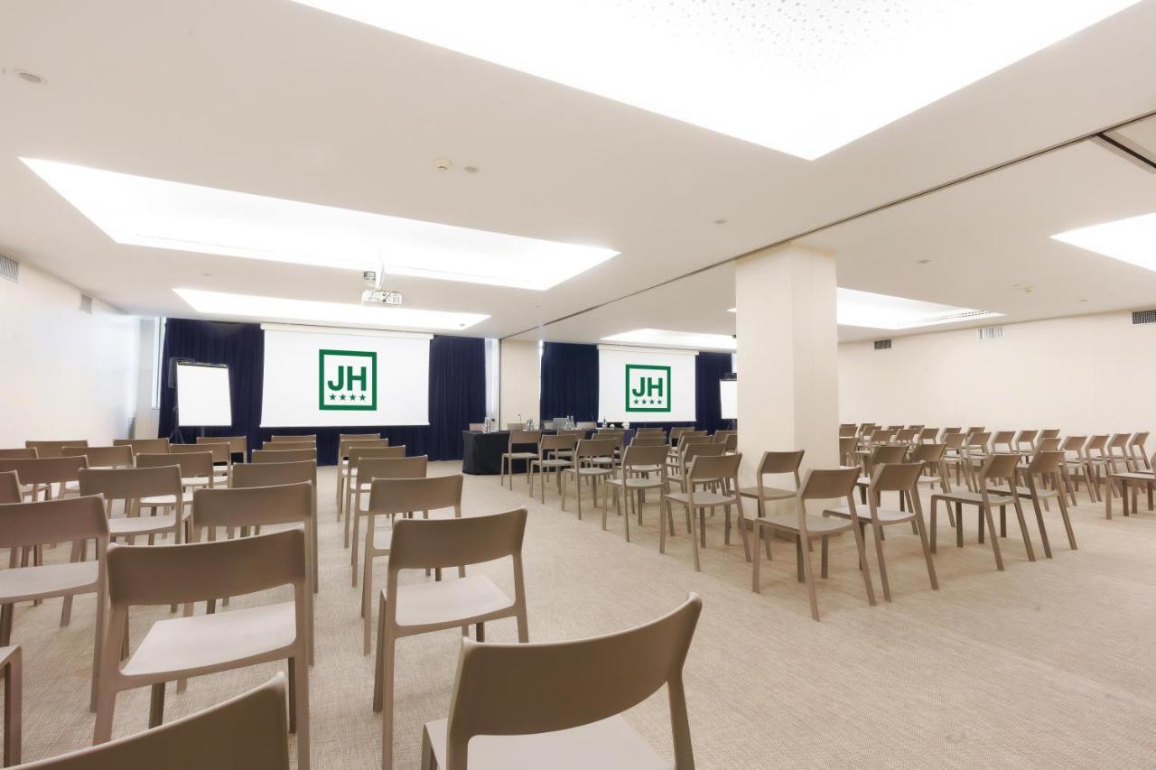 Just Hotel Lomazzo Fiera Esterno foto