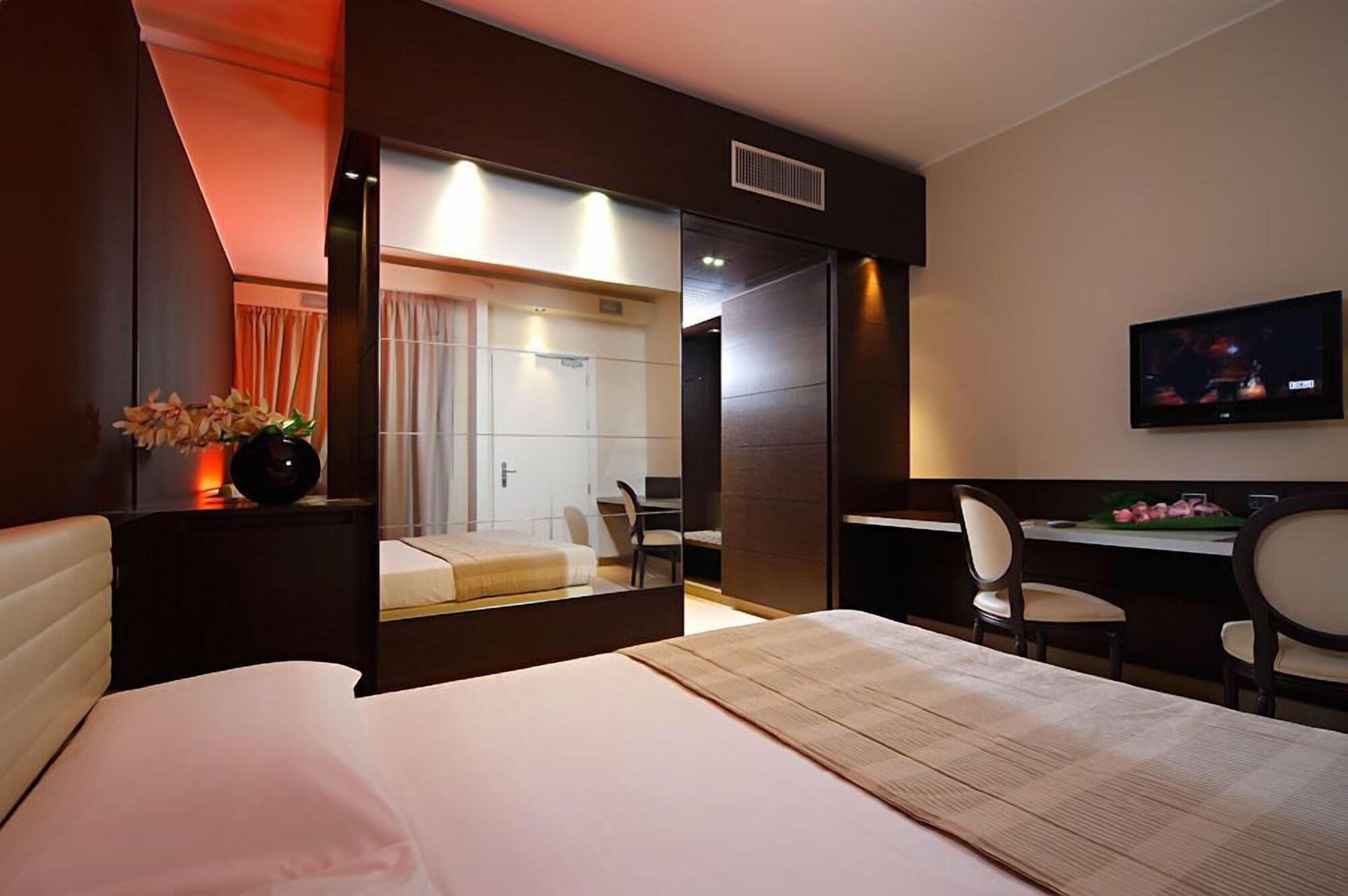 Just Hotel Lomazzo Fiera Esterno foto