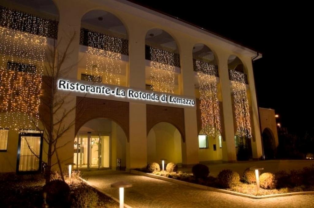 Just Hotel Lomazzo Fiera Esterno foto